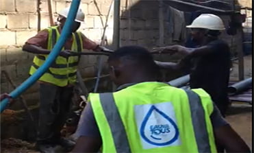 RÉALISATION D’UN FORAGE À SYSTÈME LANÇAGE À L’EAU